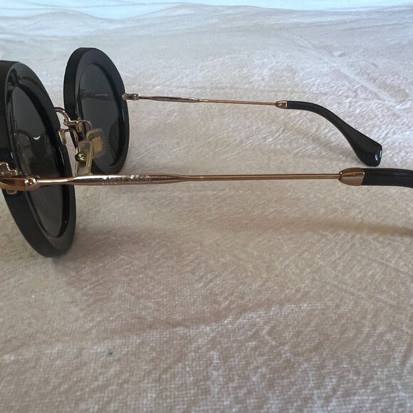 MIU MIU 49 MM ROUND RETRO SUNGLASSES - Picture 4 of 7